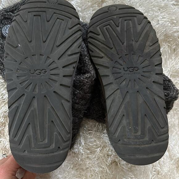 Ugg Latice Cardy Knit Boots Charcoal Gray Warm Wool Buttons Sz 8 Australia - Picture 8 of 9